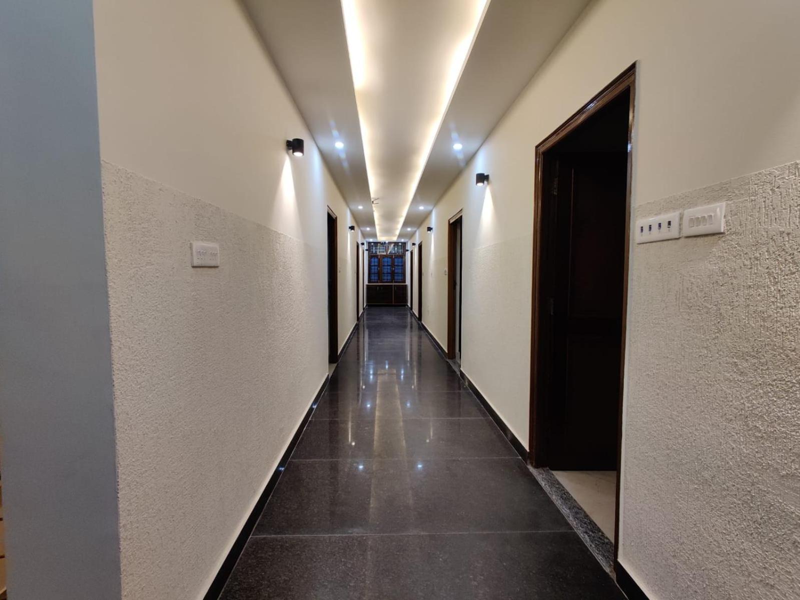 Devaaya Palace Rishikesh Bagian luar foto