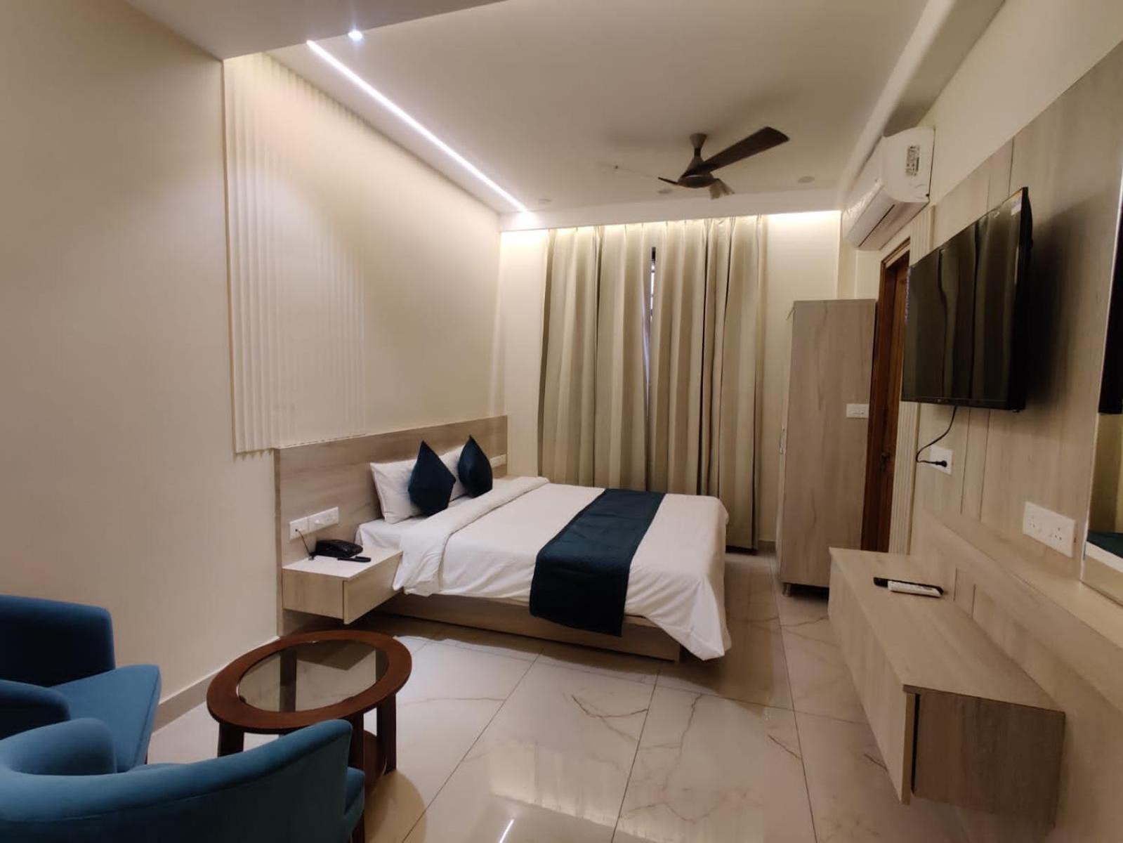 Devaaya Palace Rishikesh Bagian luar foto